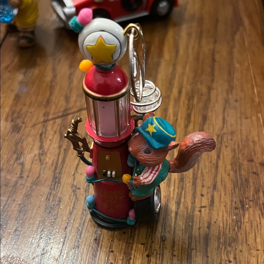Collection‎ of Firefighter themed ornaments - Picture 4 of 9
